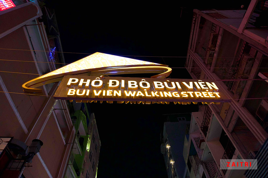 Phố đi bộ Bùi Viện - Bui Vien walking street