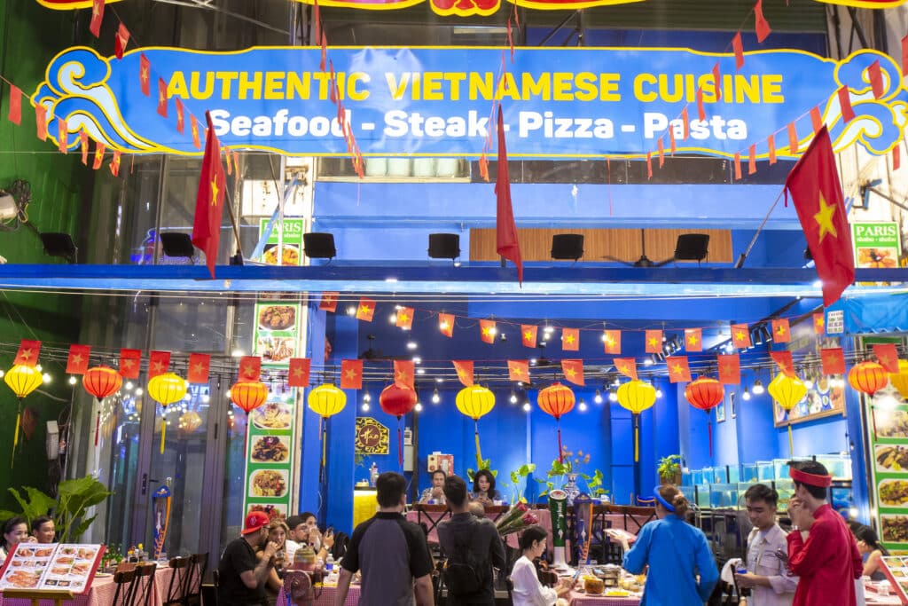 GioBienDaiViet restaurant