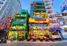 The Rice Hotel & Travel – Lựa Chọn Lưu Trú Thuận Tiện Cho Cả Gia Đình Tại TP.HCM The Rice Hotel 180 Bùi Viện, nằm trên nhà hàng Gió Biển Đại Việt